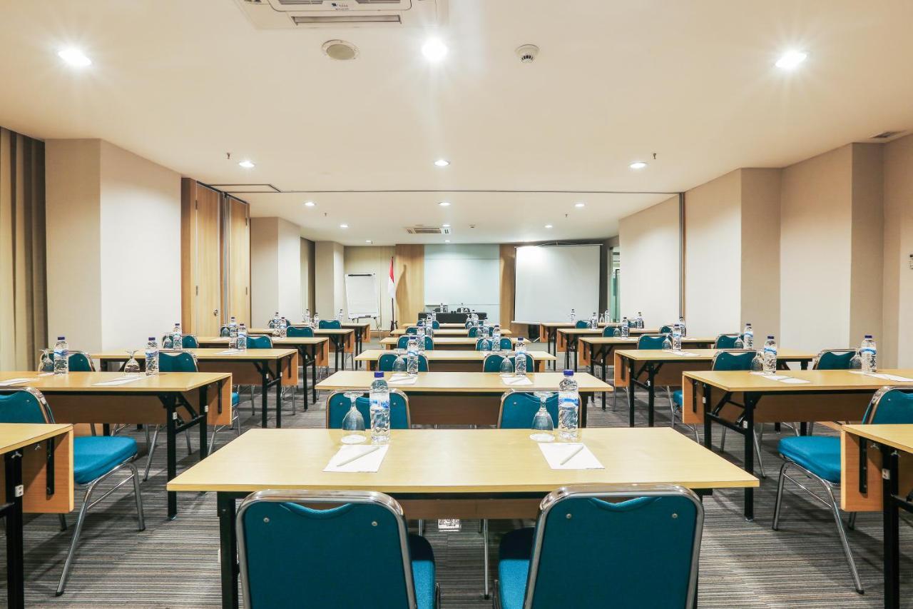 Hotel Citradream Semarang Exterior photo